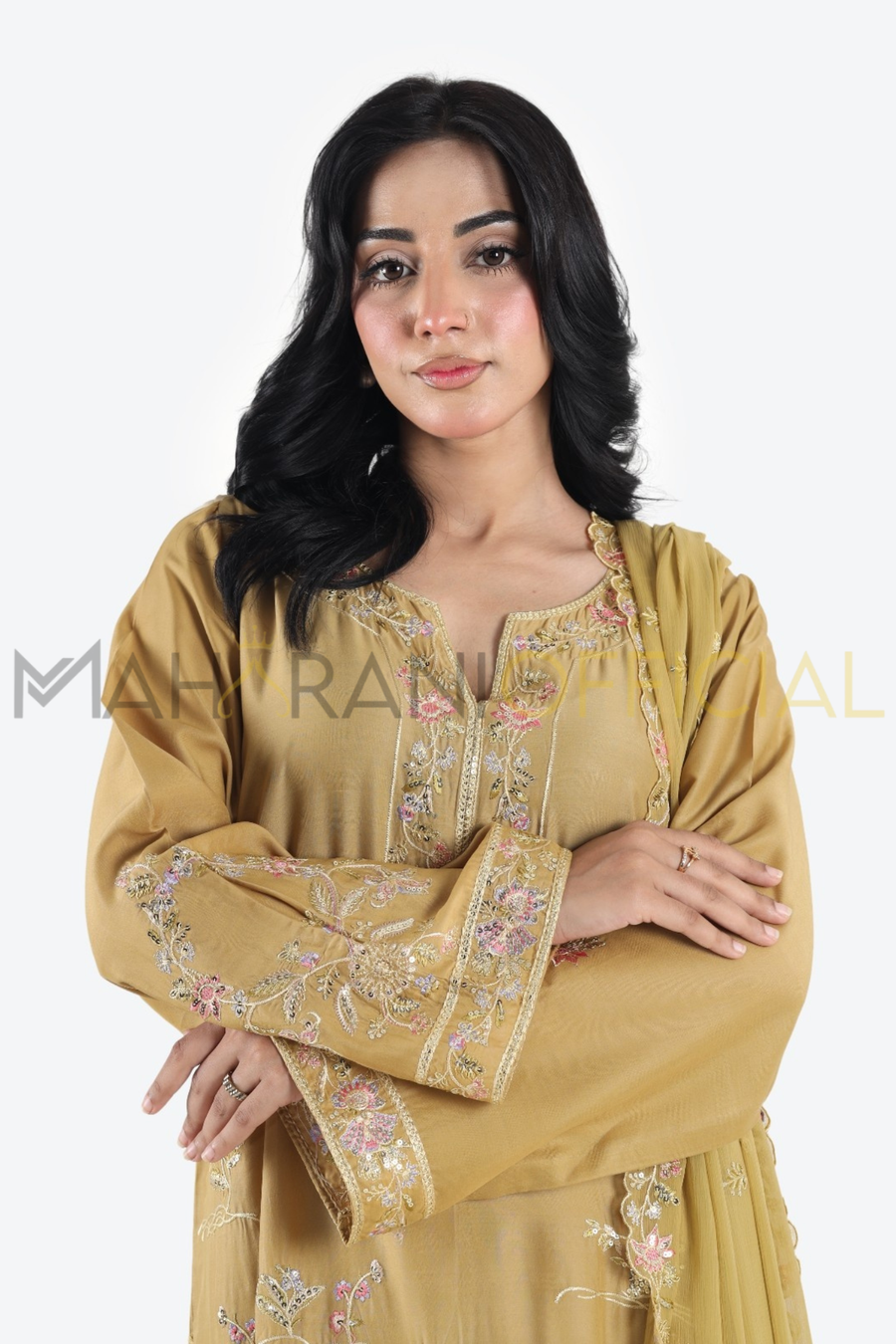 Golden Dream 3 piece Embroidered Stitched suit