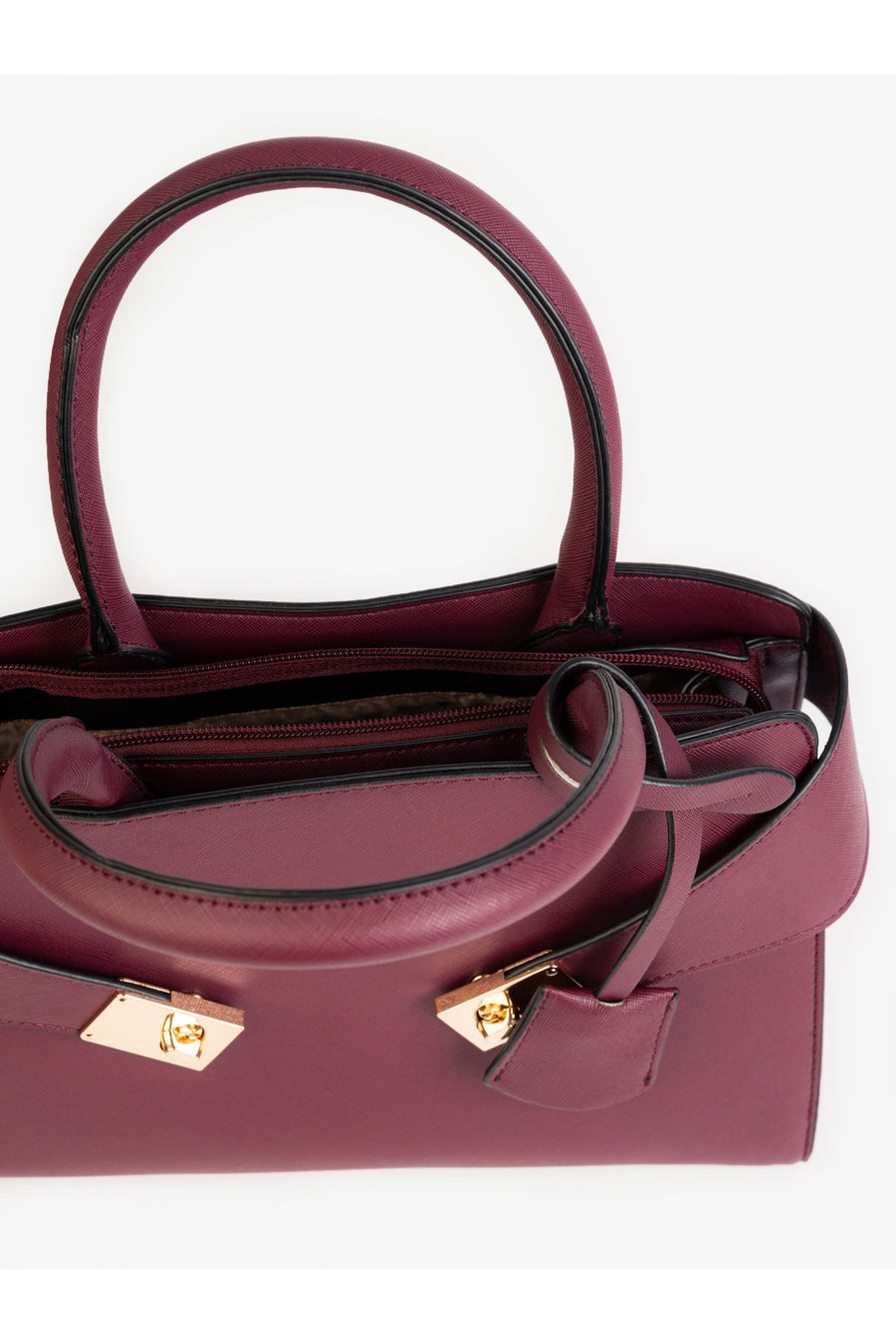 Chic All Season Handbag With Stylish Details For Elegant Occasions