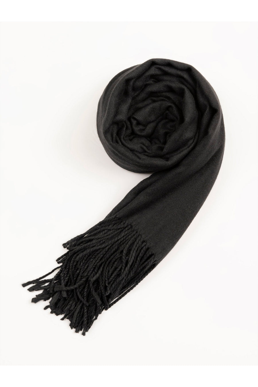 Cozy Dyed Woolen Shawl For Everyday Style And Warm Comfort