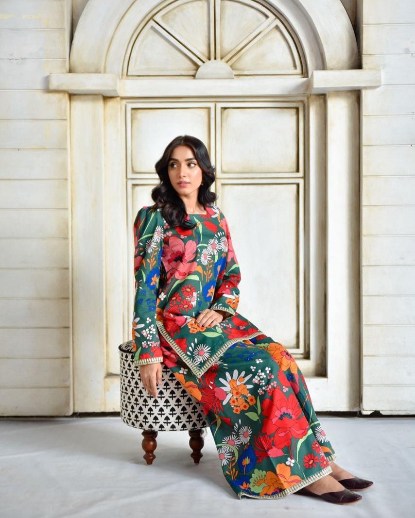 Green Glamour – Elegant Embroidered Suit for Women