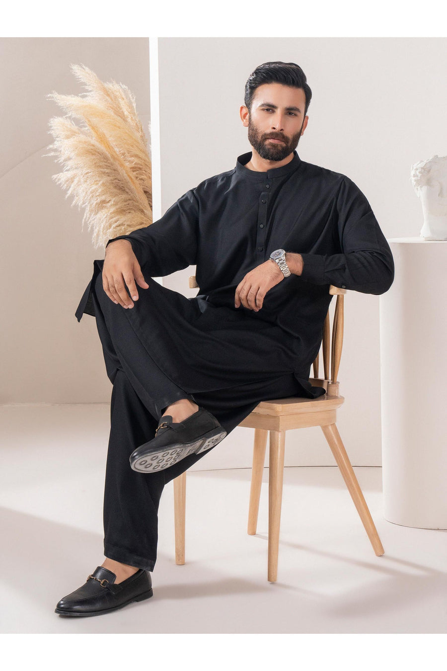 Men's Formal Crepe Suit With Elegant Timeless Style Two Piece