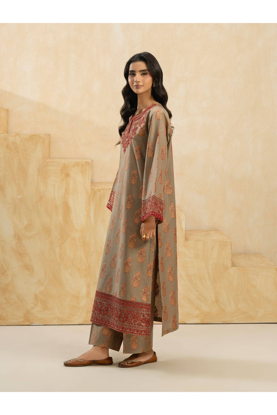 Cozy Embroidered Winter Cotton Suit Set