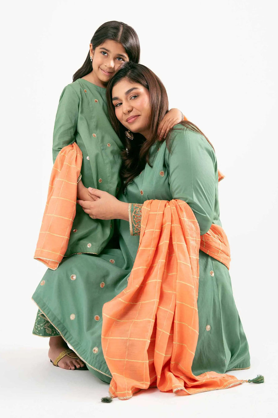Embroidered 3 Piece Suit for Effortless Style