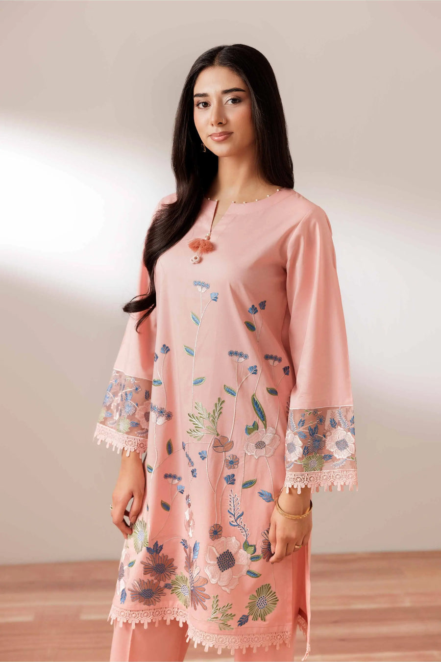 Stylish Embroidered 2-Piece Suit Set