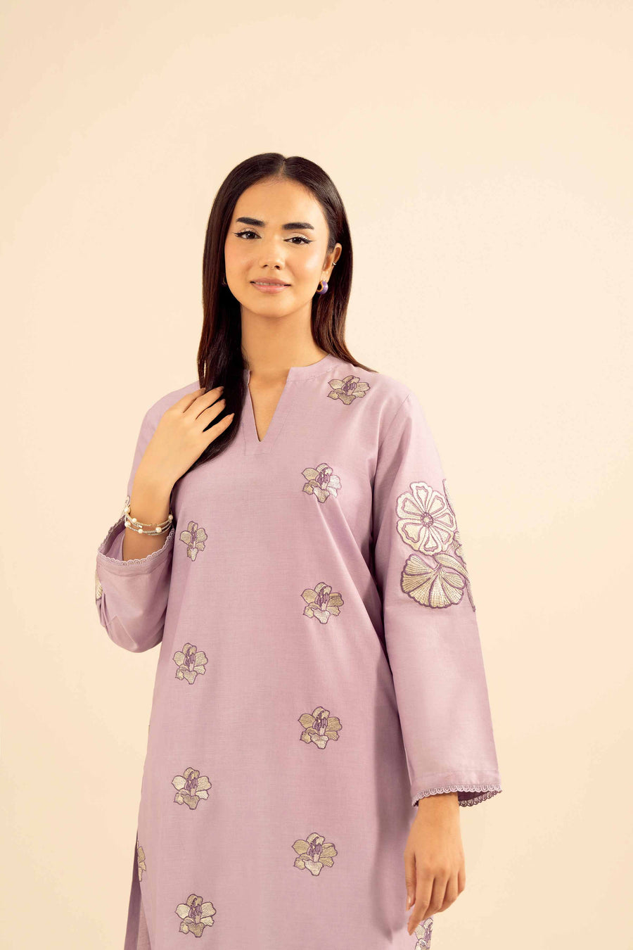 Stylish 2 Piece Embroidered Suit for Effortless Everyday Wear