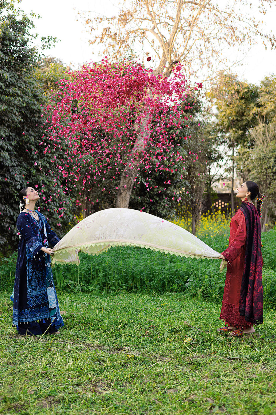 Crimson Royale Embroidered Lawn 3-Piece Suit with Digital Printed Silk Dupatta - Pehnaawaa