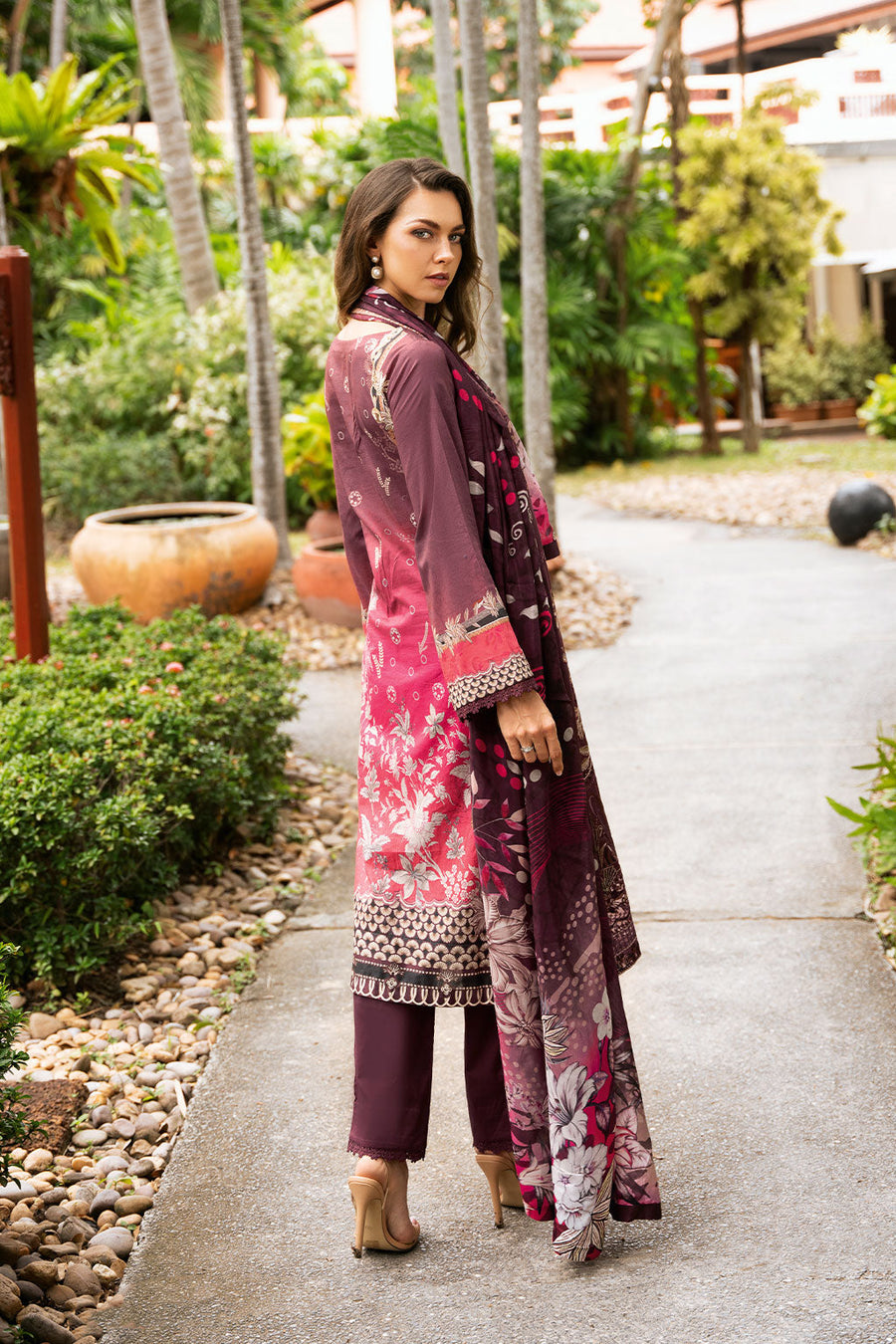 Rose Petal Embroidered Lawn 3-Piece Suit with Printed Silk Dupatta - Pehnaawaa