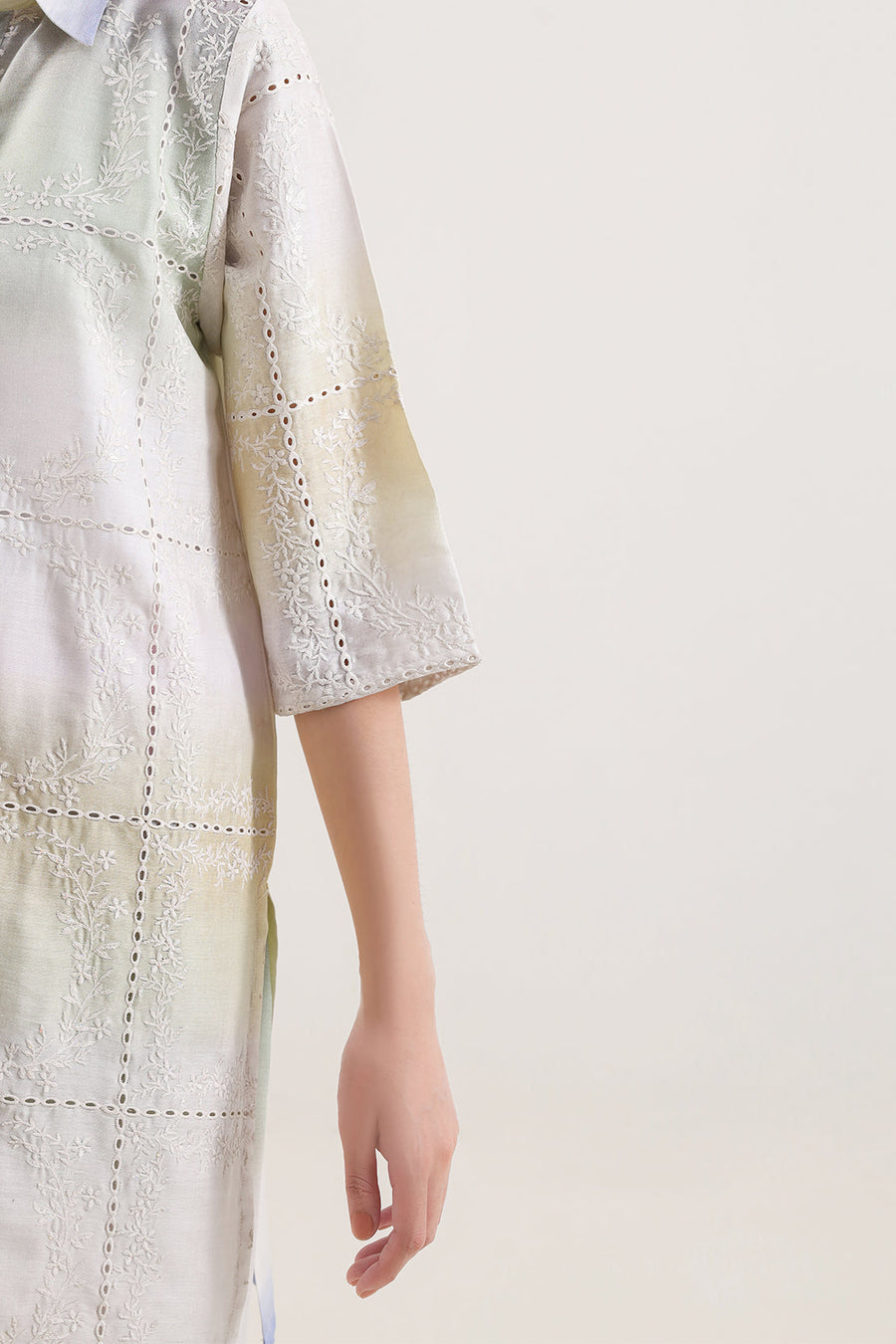 Printed Embroidered Arabic Lawn Stitched 2 Piece (Shirt/Trouser) - Pehnaawaa