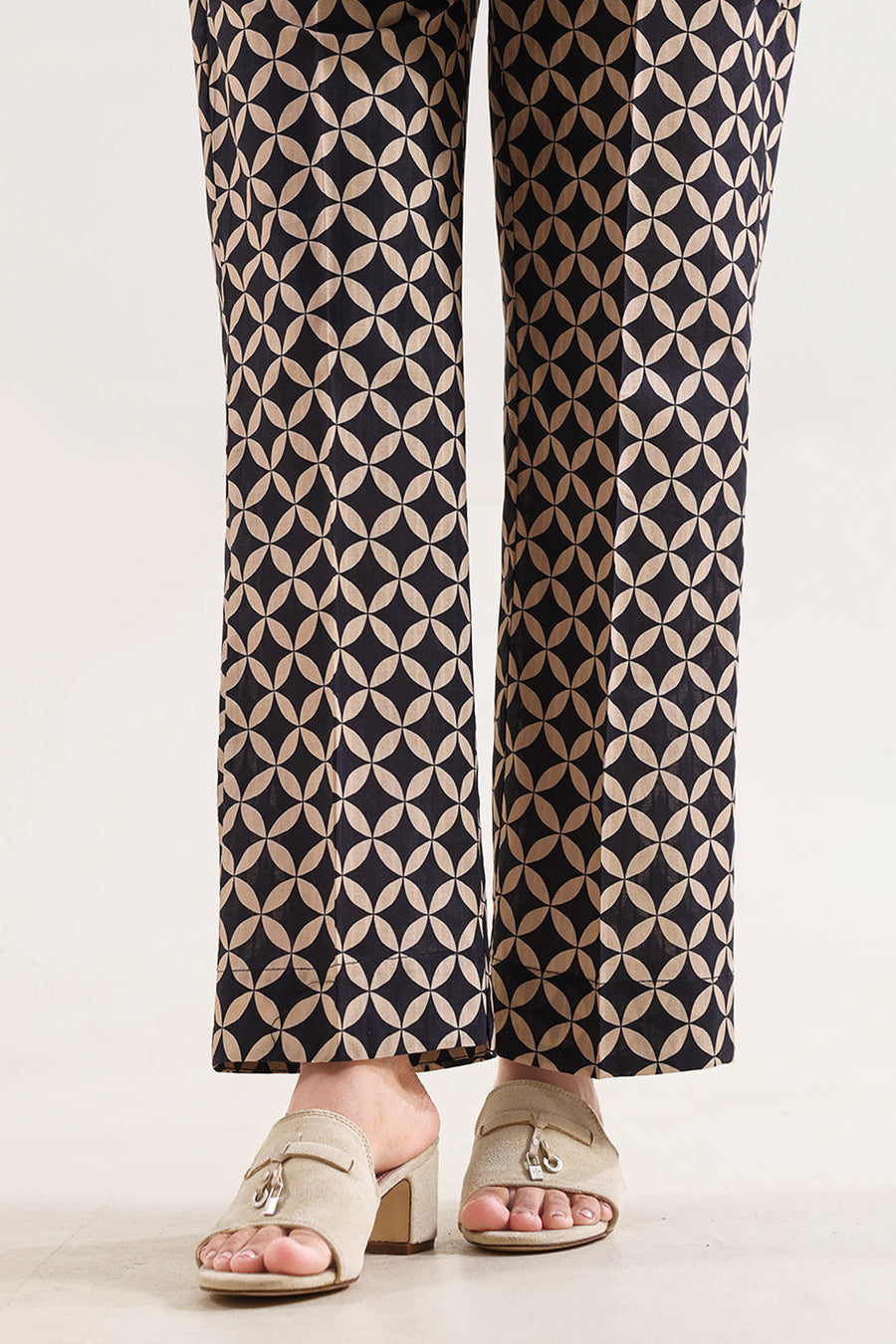 Printed Self Strip Lawn Stitched 2 Piece (Shirt/Trouser)
