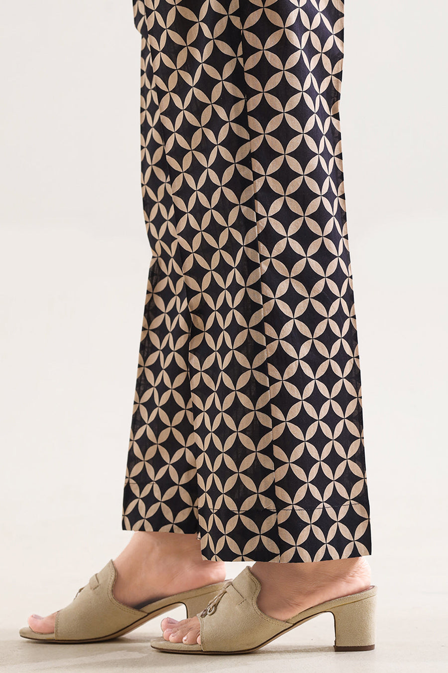 Printed Self Strip Lawn Stitched 2 Piece (Shirt/Trouser)