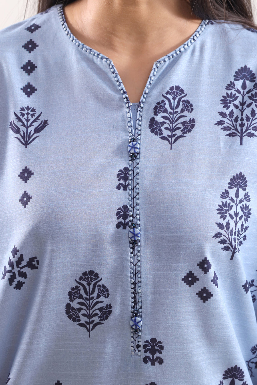 Printed Khaddar Stitched 3 Piece - Pehnaawaa