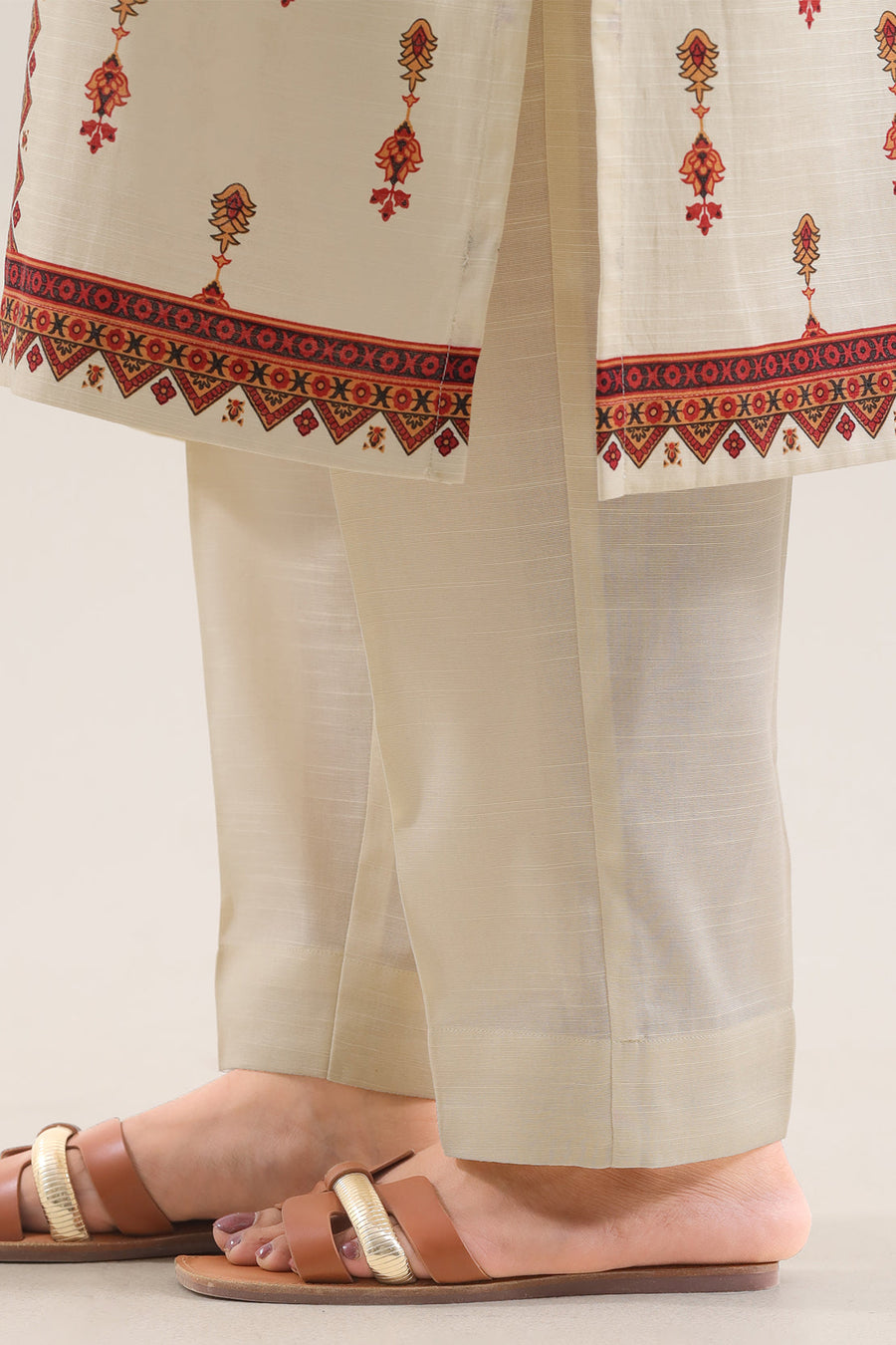 Printed Fancy Jacquard Khaddar Stitched 3 Piece - Pehnaawaa