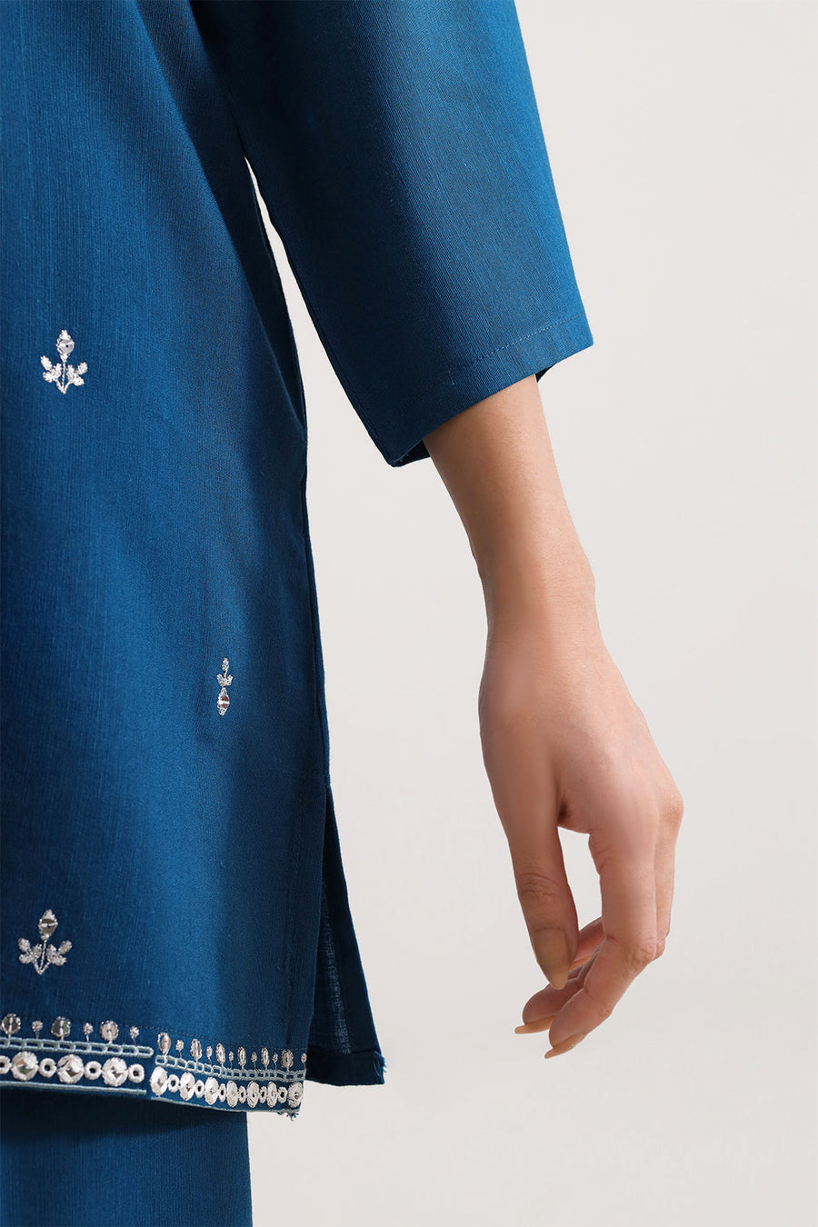 Solid Embroidered Khaddar Stitched 2 Piece (Shirt/Trouser) - Pehnaawaa