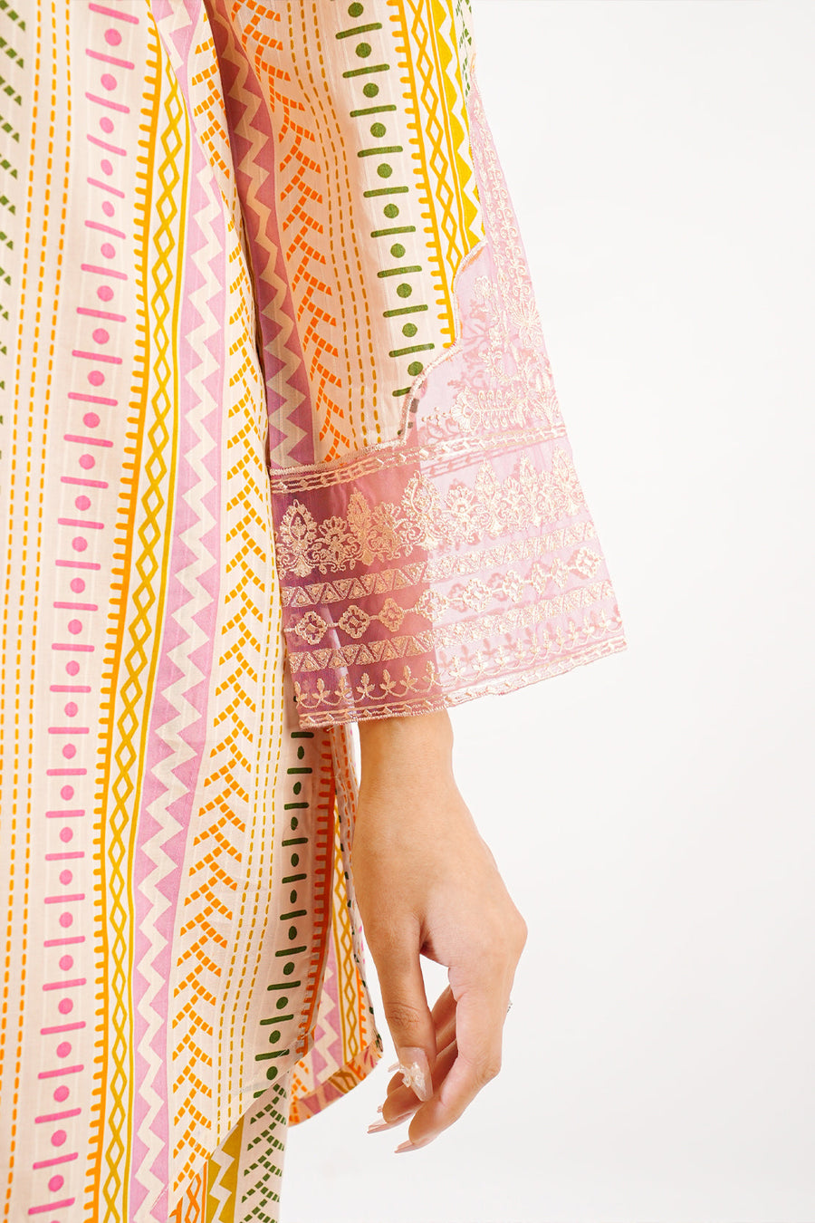 Printed Embroidered Lawn Stitched Shirt - Pehnaawaa