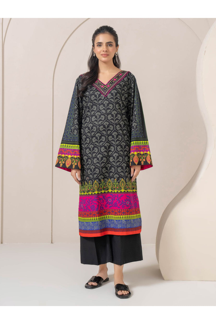 Embroidered Cambric Shirt for Everyday Style