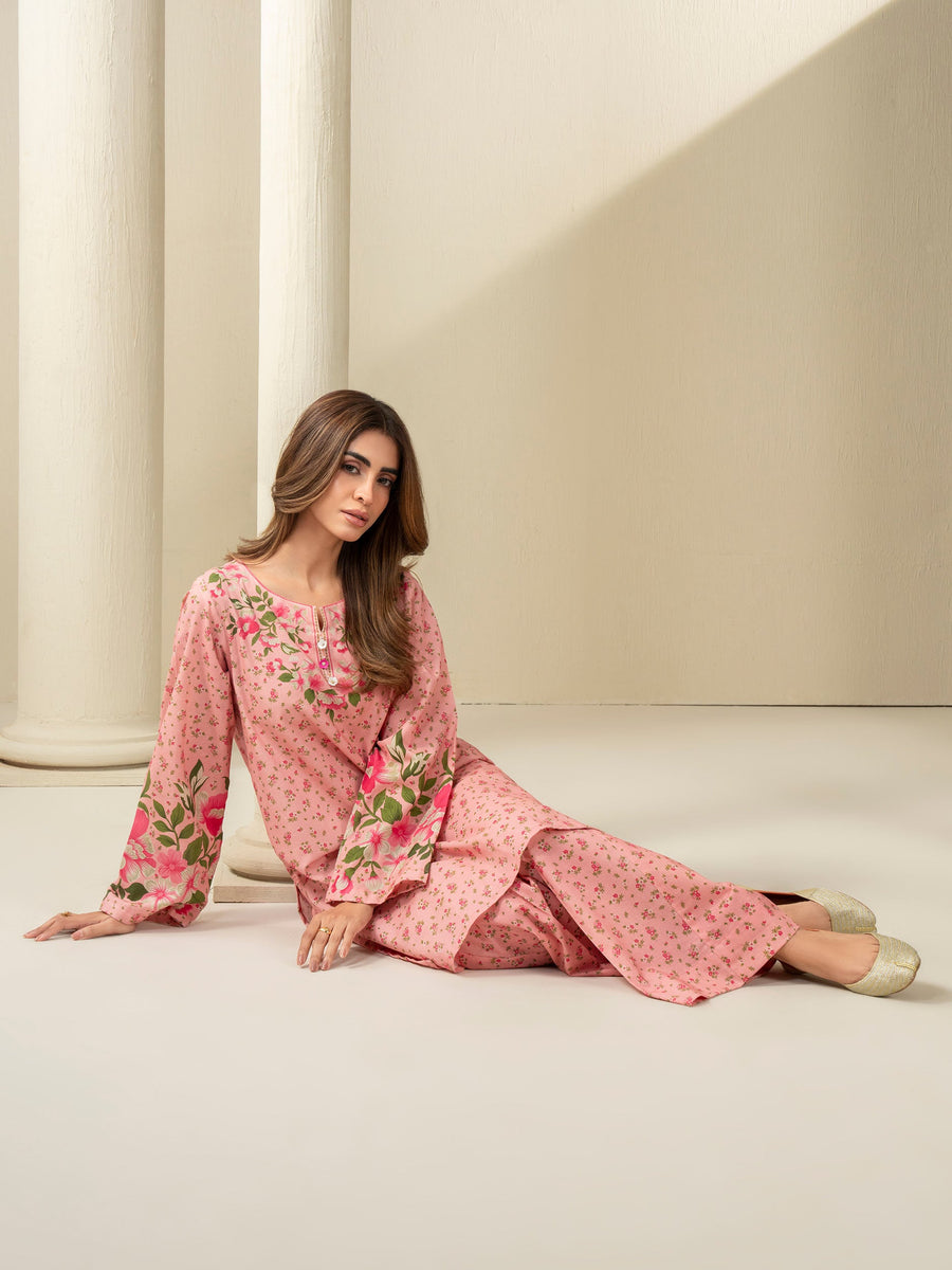 Tea Pink Khaddar 2-Piece Suit | Floral Printed