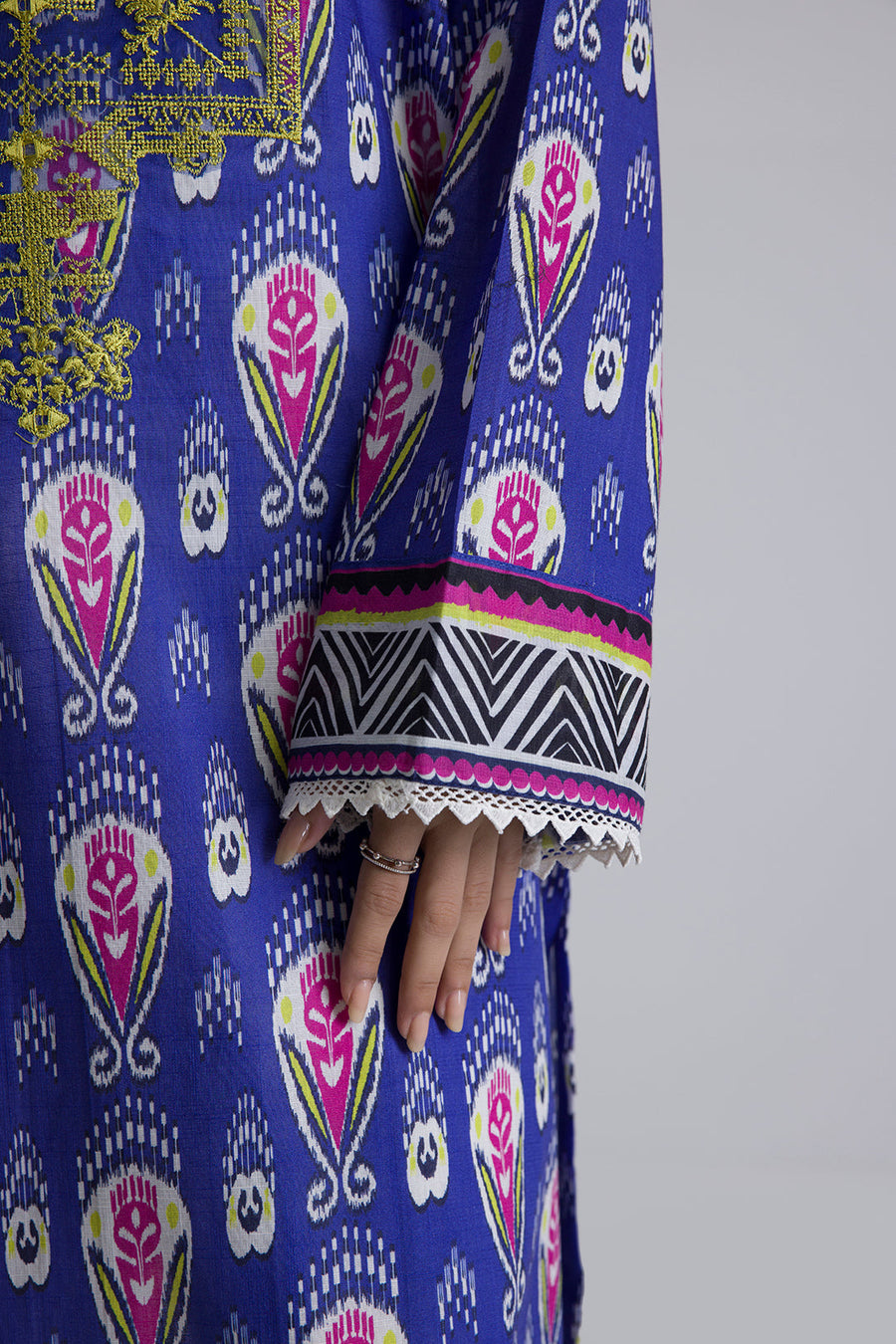 Premium Handwoven Cross Slub Fabric Kurta