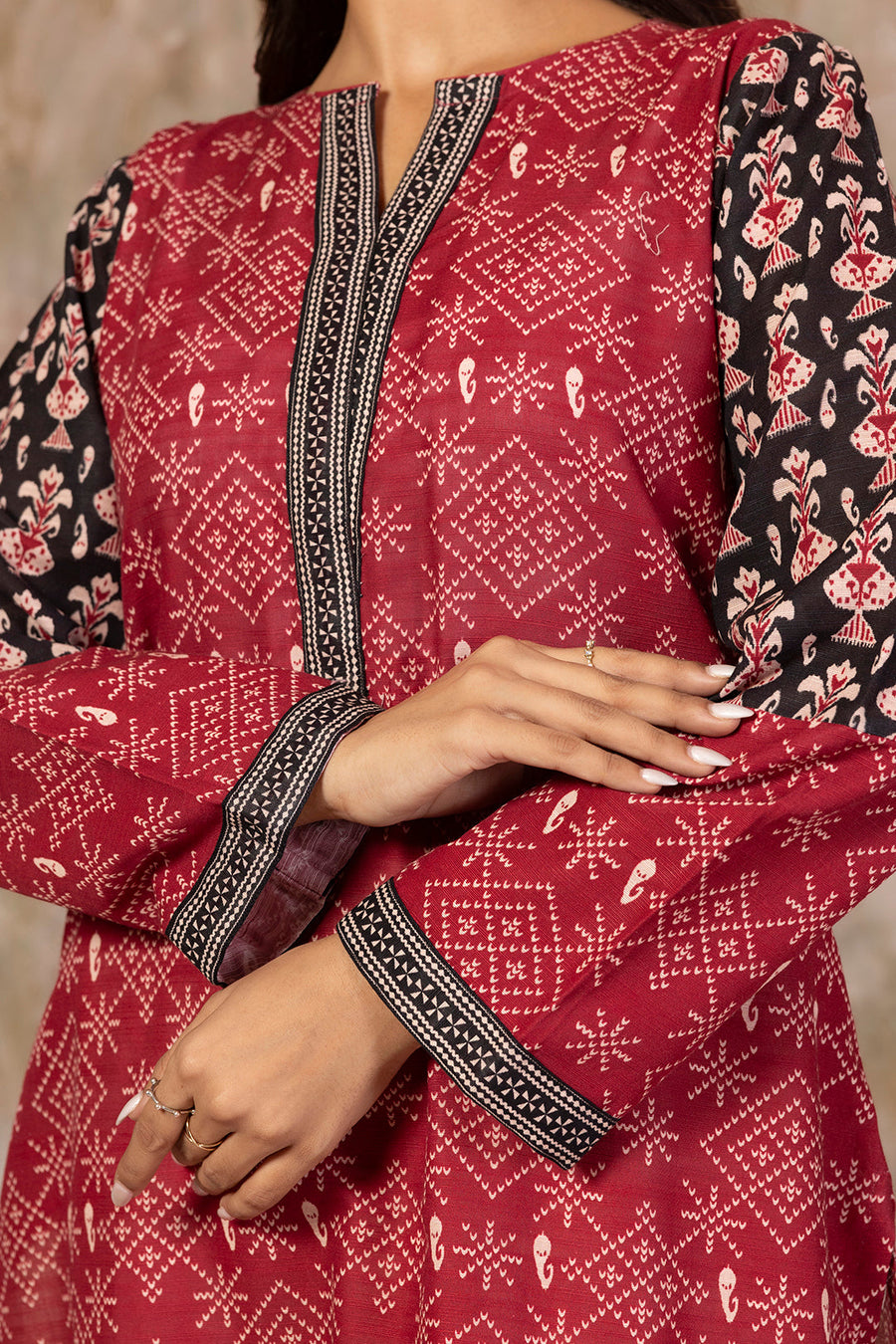 Khaddar Premium Handloom Kurta - Pehnaawaa