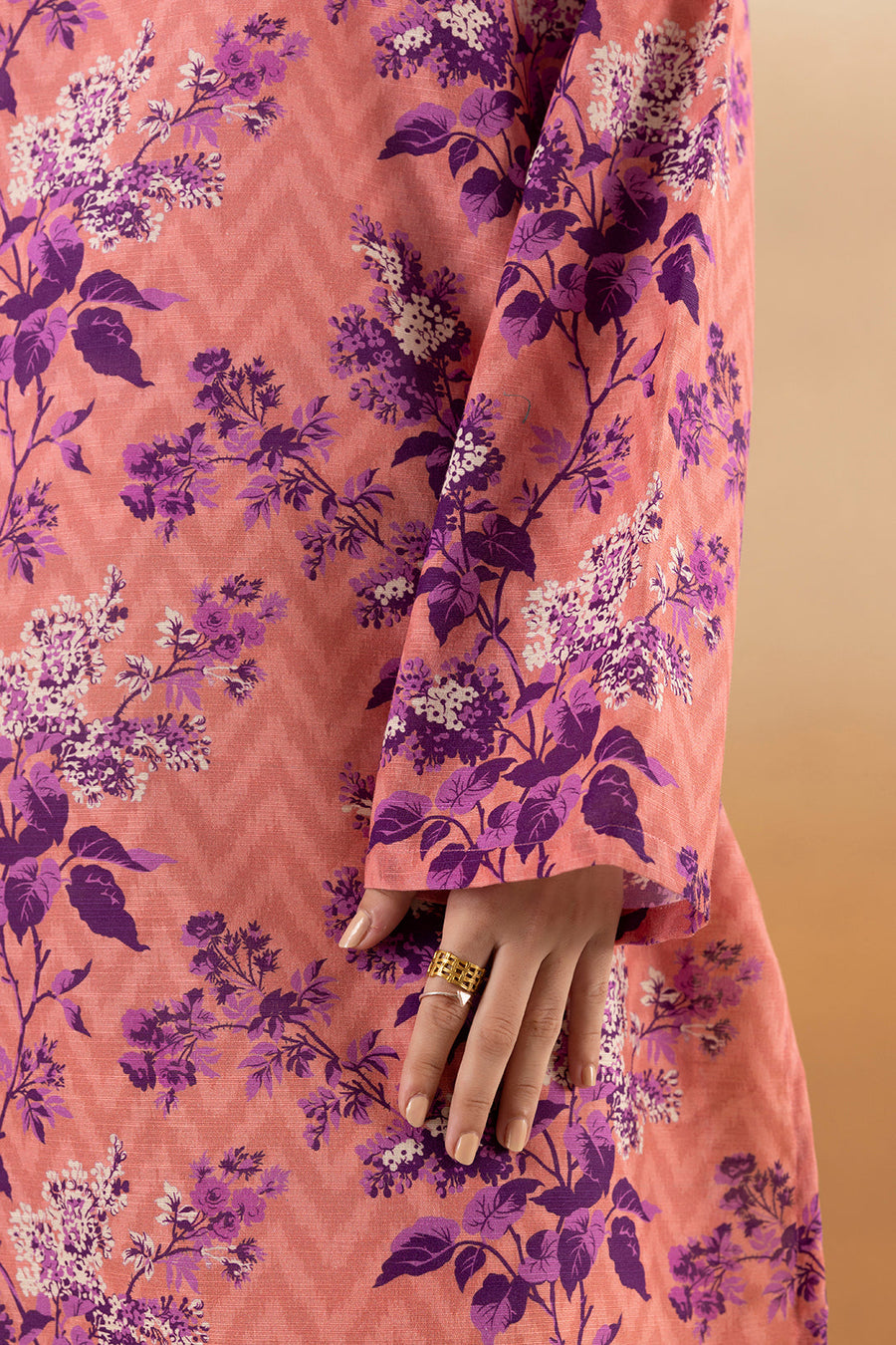 Tea Pink Khaddar 1-Piece Kurta | Floral Print