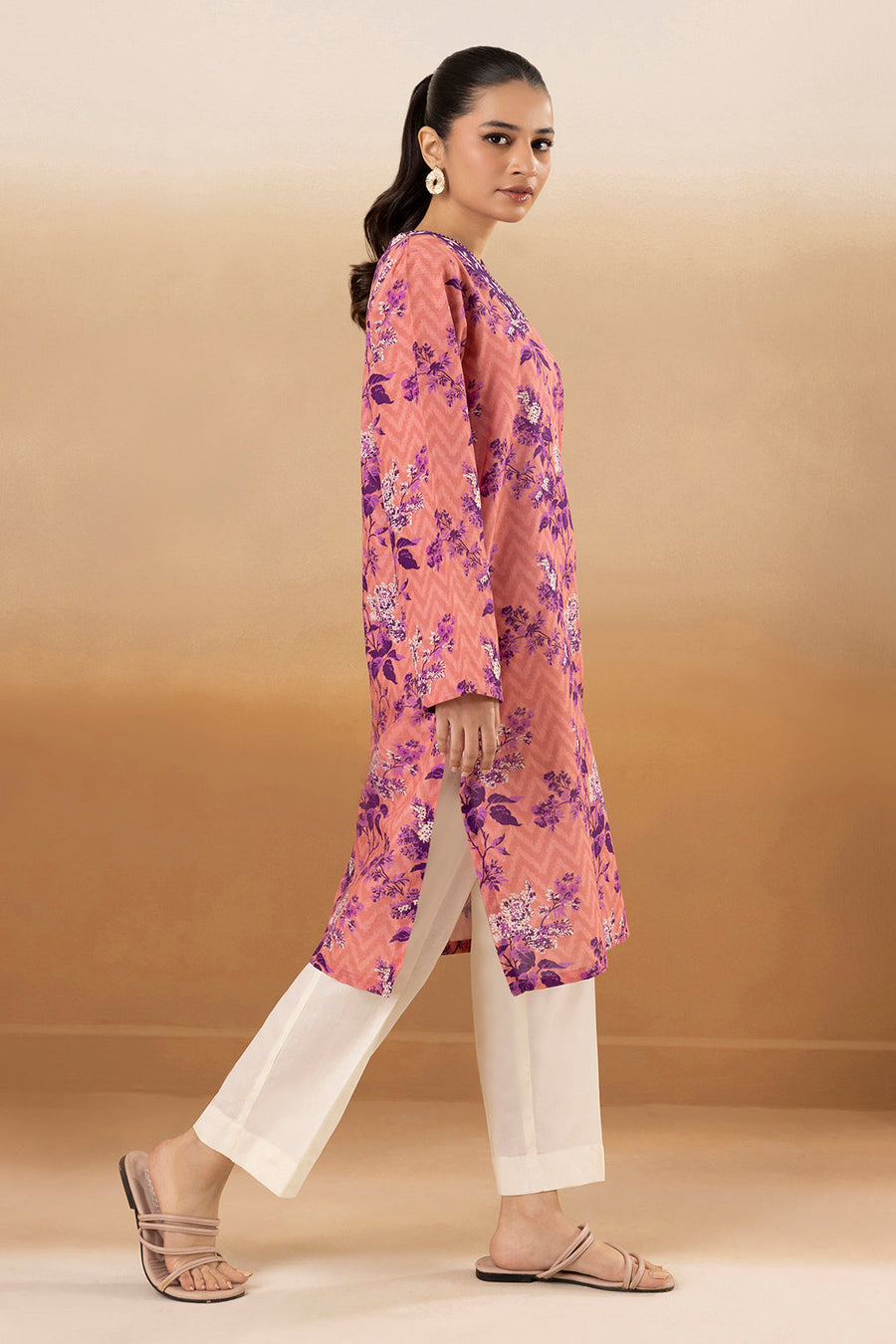 Tea Pink Khaddar 1-Piece Kurta | Floral Print
