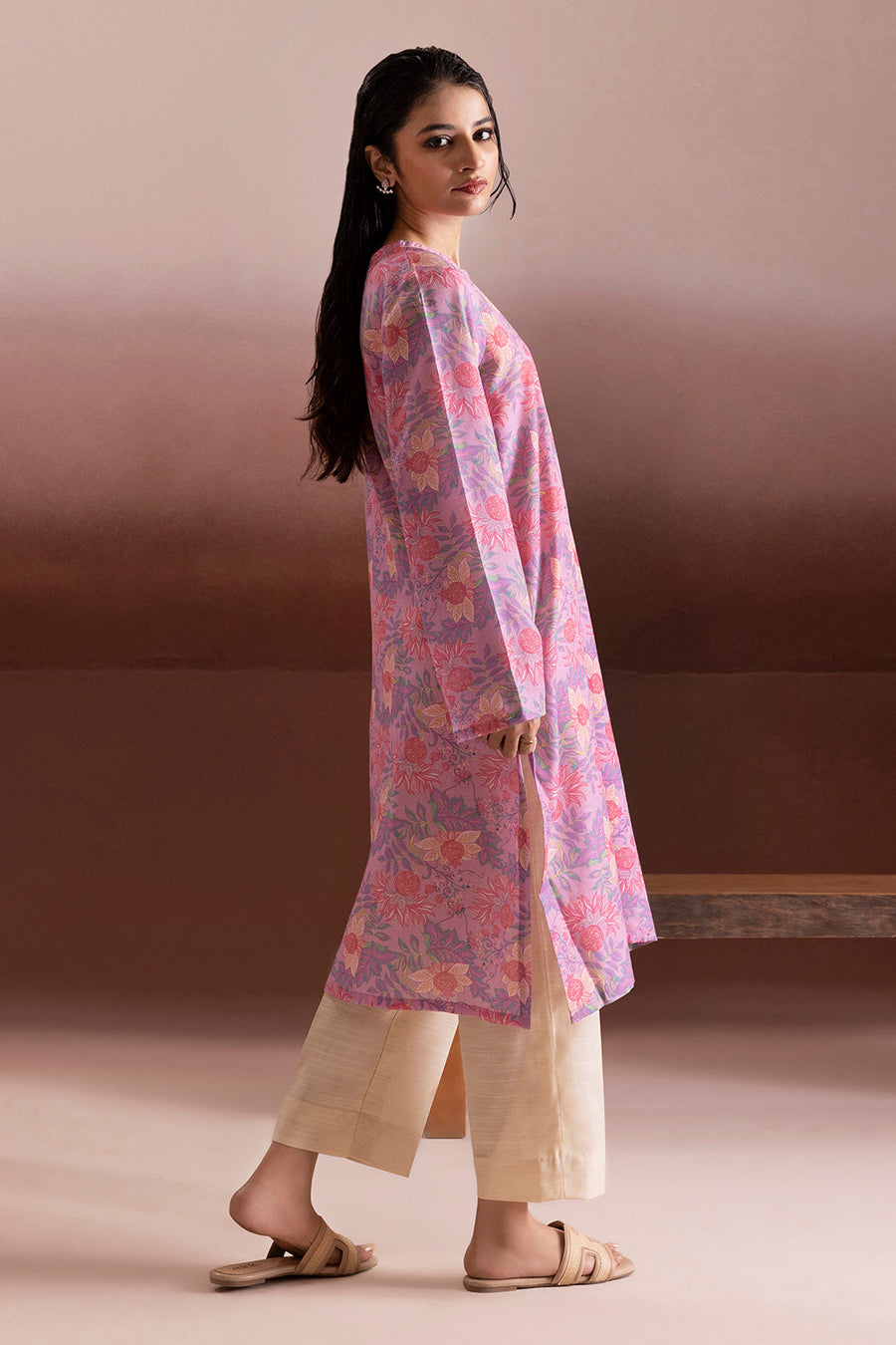 Tea Pink Khaddar 1-Piece Kurta | Floral Print