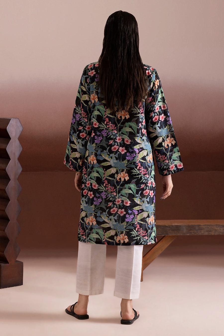 Black Floral Khaddar 1-Piece Kurta | Botanical Print