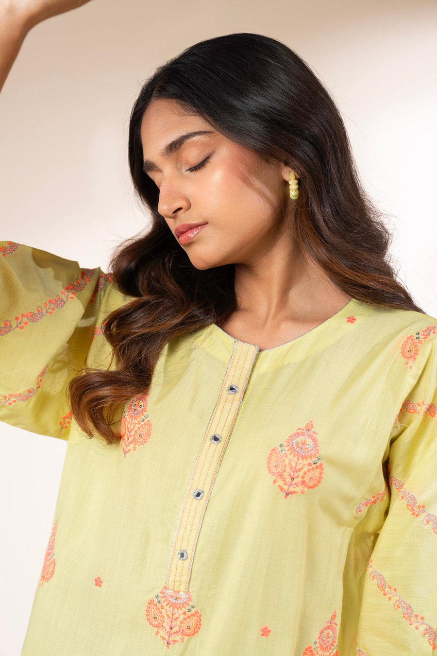 Buttercream Raw Silk 2-Piece Suit | Resham Embroidery