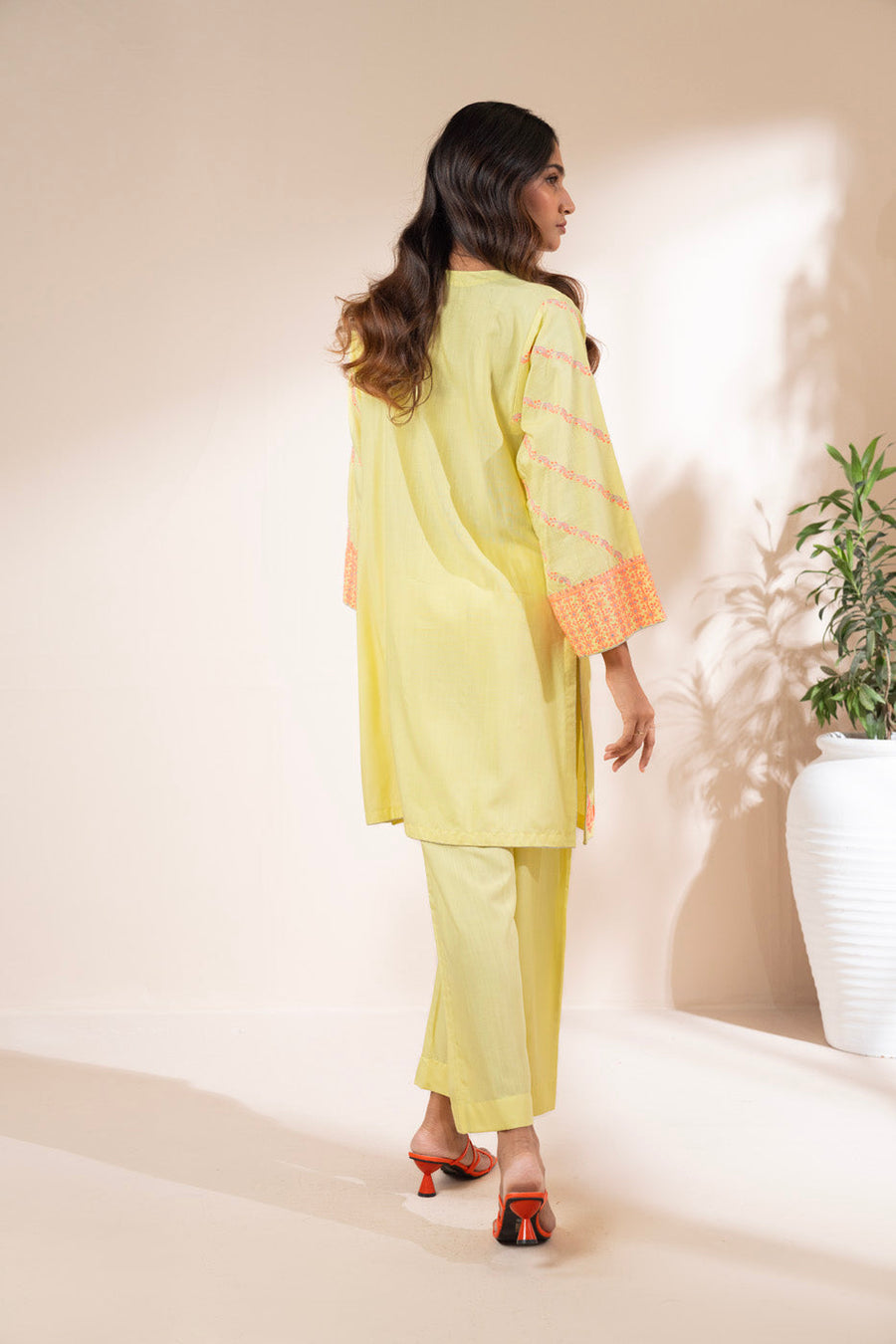 Buttercream Raw Silk 2-Piece Suit | Resham Embroidery