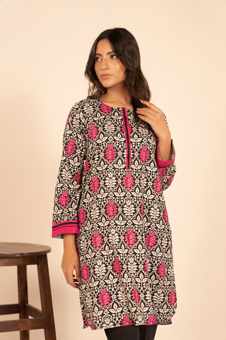 Timeless Elegant Printed Khaddar Shirt - Pehnaawaa