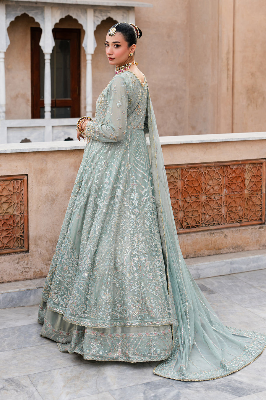 Saleha - Pehnaawaa