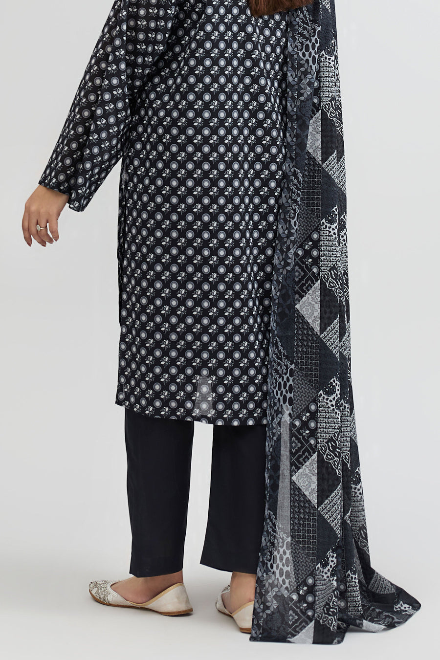 LAWN | PRINTED - Pehnaawaa