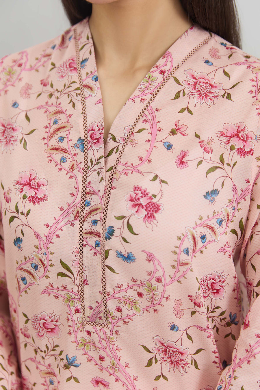 LAWN | EMBROIDERED - Pehnaawaa