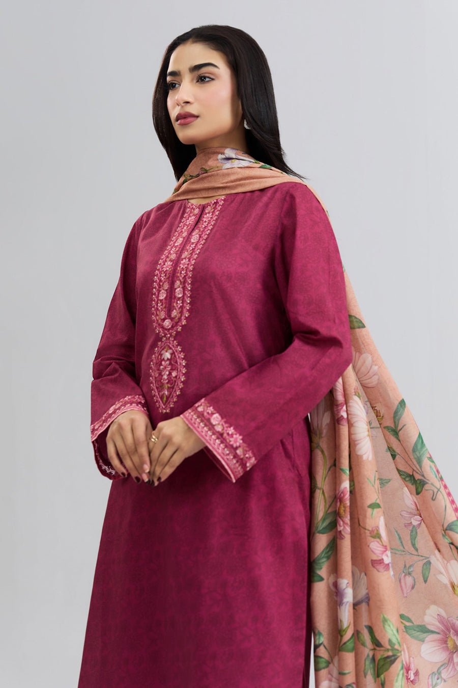 LAWN | EMBROIDERED - Pehnaawaa