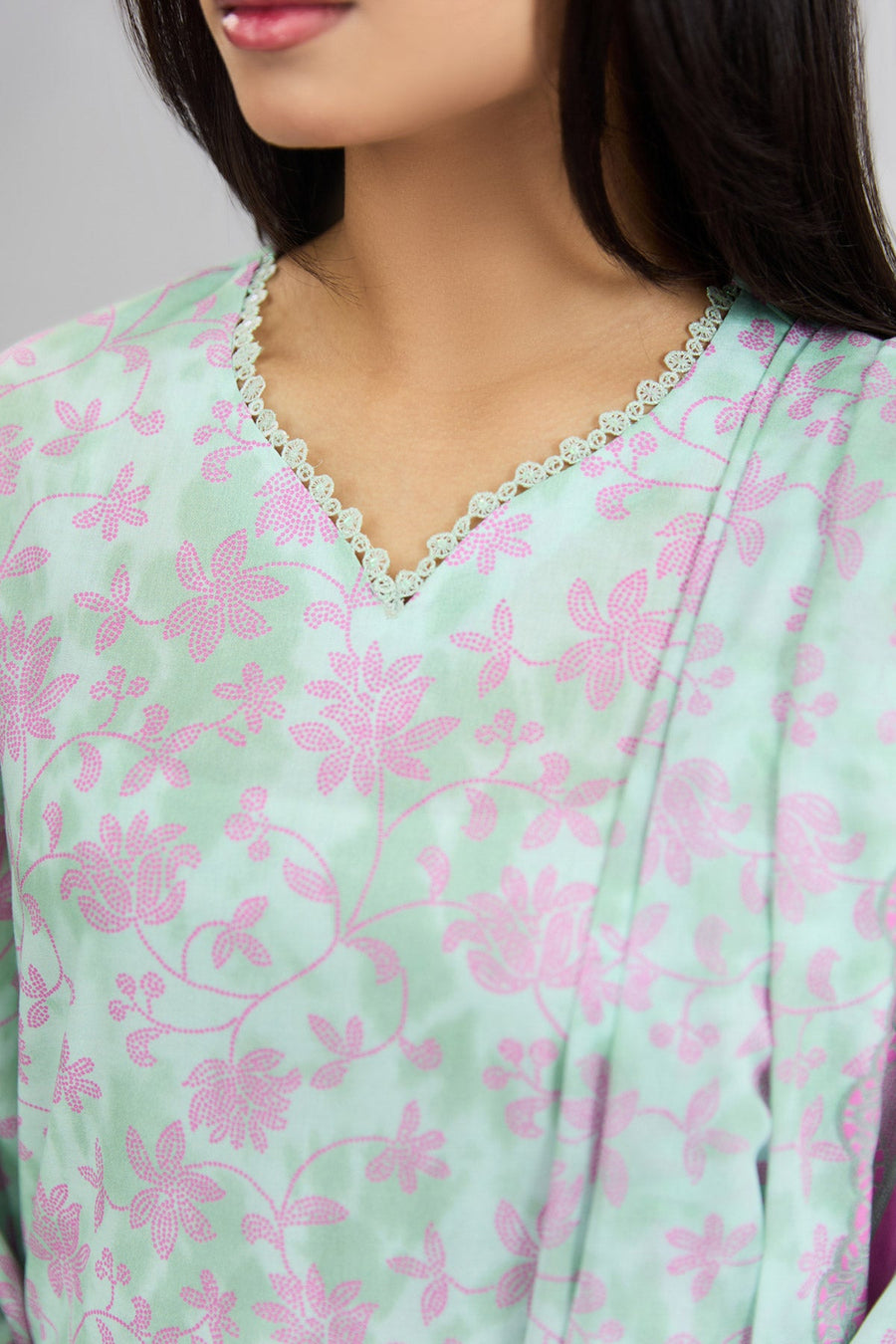 LAWN | EMBROIDERED - Pehnaawaa