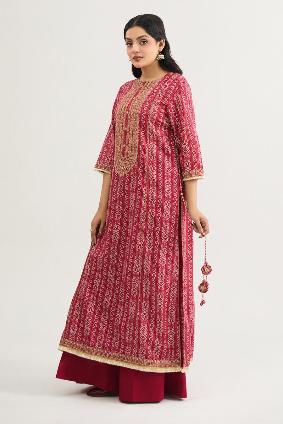 LAWN | EMBROIDERED - Pehnaawaa