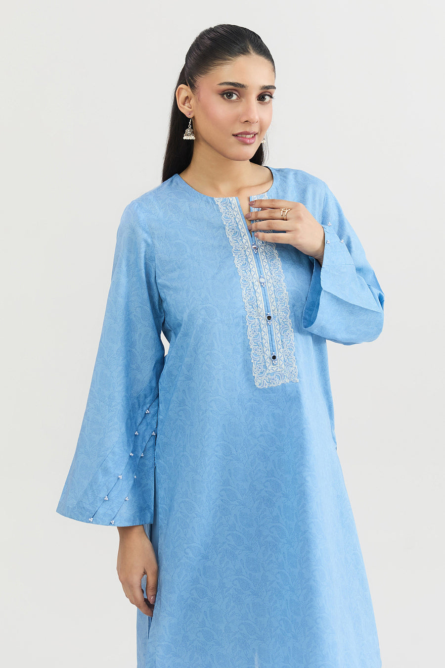 LAWN | EMBROIDERED - Pehnaawaa
