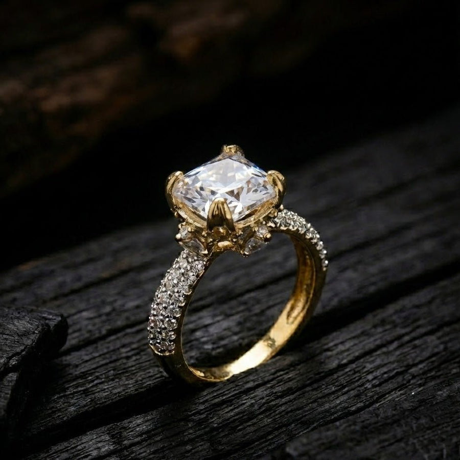 Cubic Zircons Ring With Gold Polish - Pehnaawaa