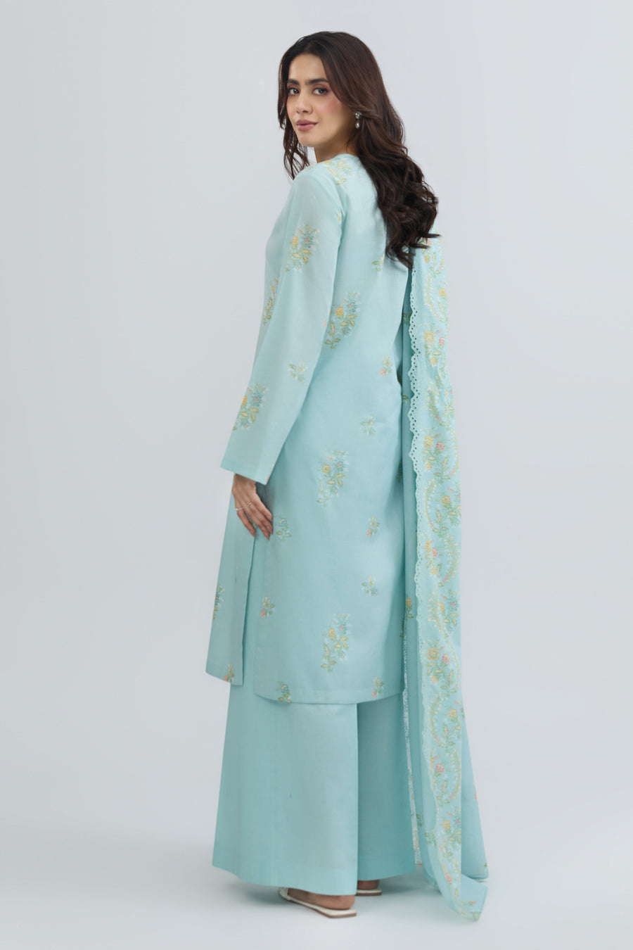 LAWN | EMBROIDERED - Pehnaawaa