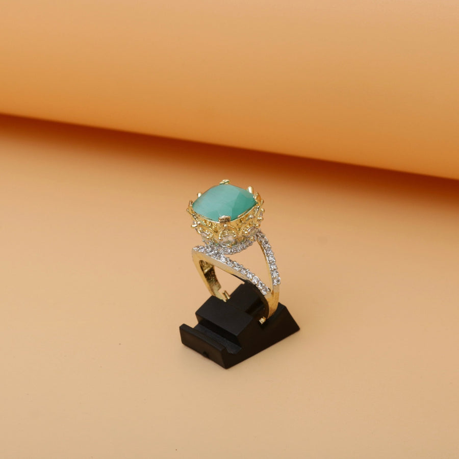 Diamonds Crystals Ring - Pehnaawaa