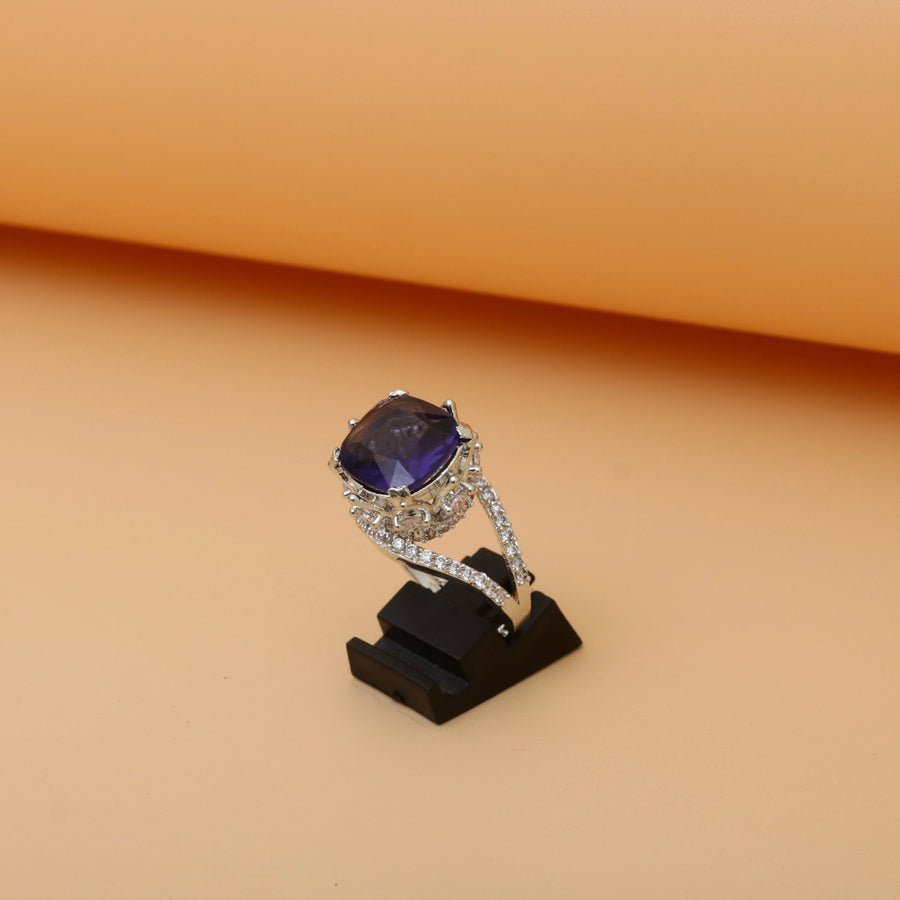 Diamonds Crystals Ring - Pehnaawaa