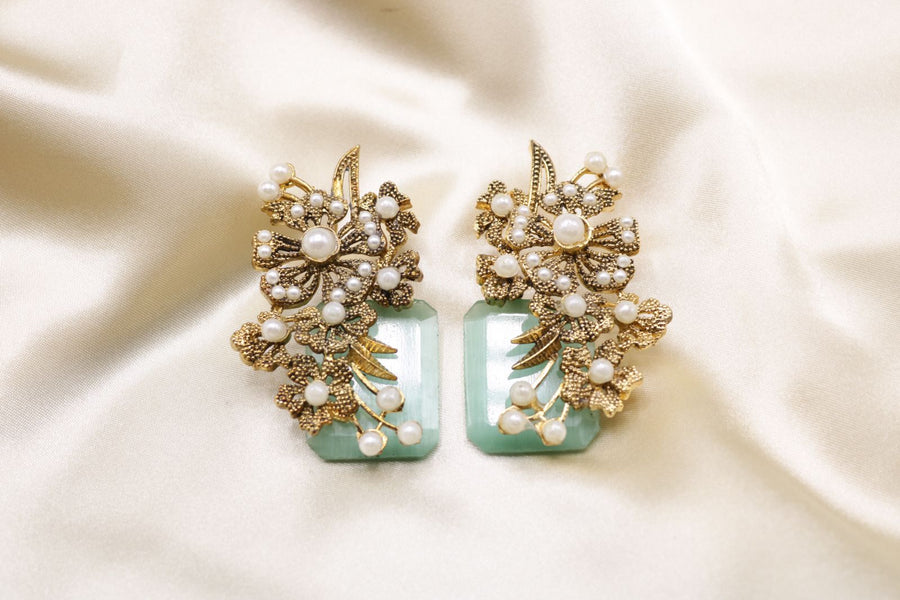 Hand crafted Earings - Pehnaawaa