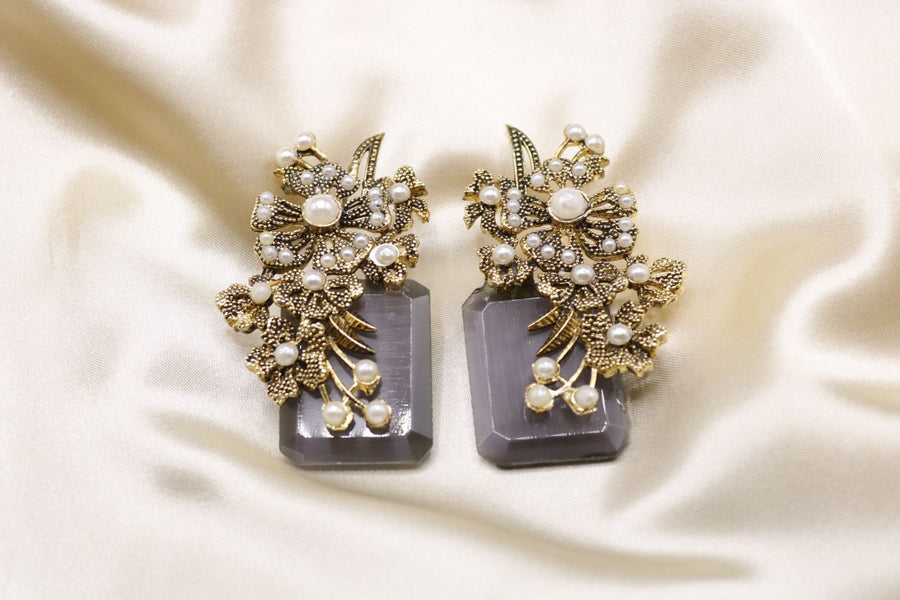 Hand crafted Earings - Pehnaawaa