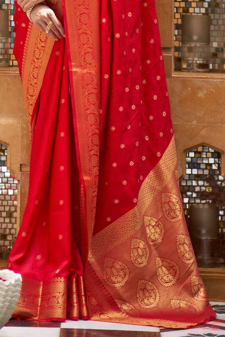 Bright Red Banarasi Saree - Pehnaawaa