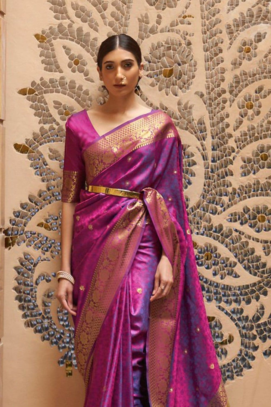 Winterberry Purple Banarasi Silk Saree With Blouse Piece - Pehnaawaa