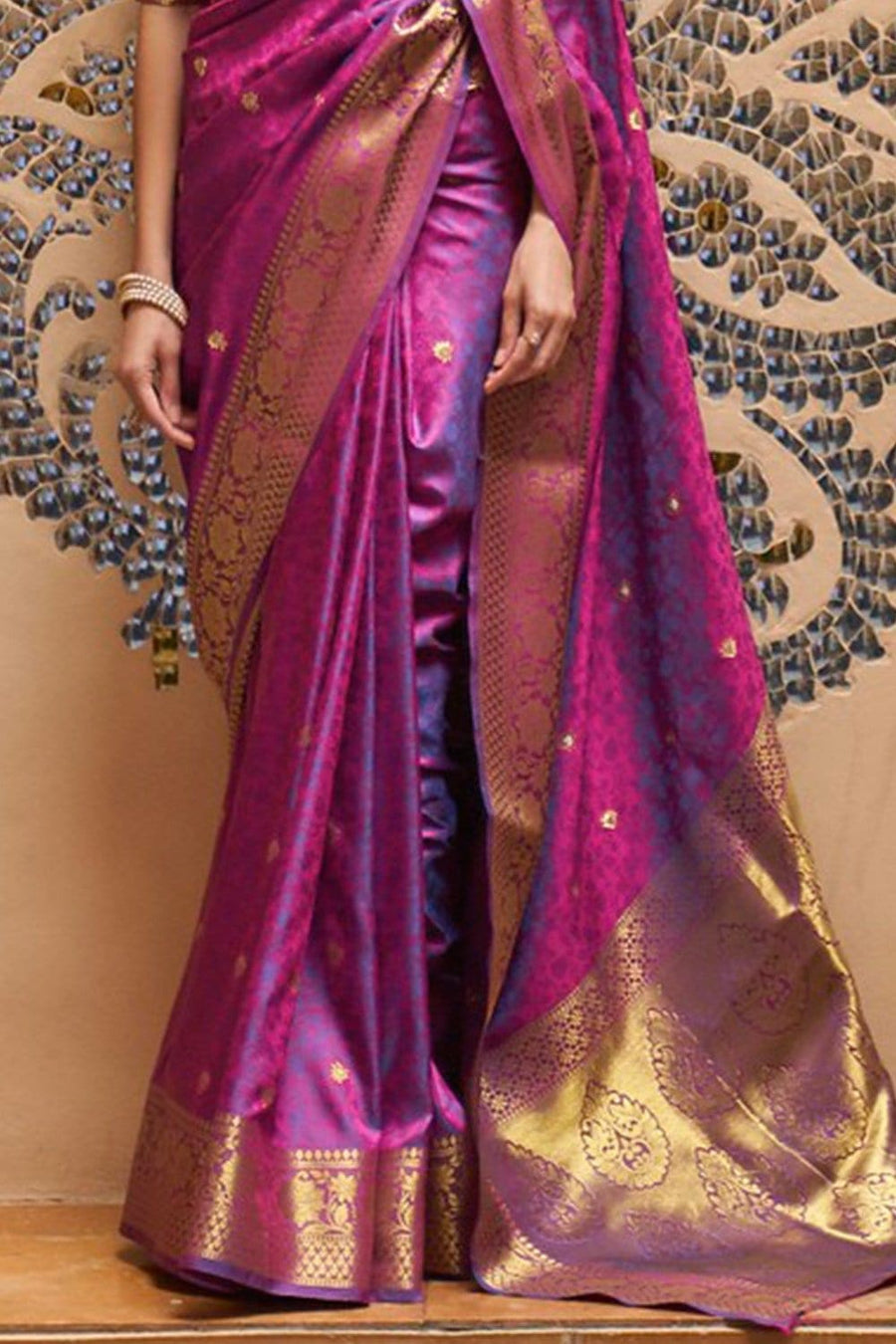 Winterberry Purple Banarasi Silk Saree With Blouse Piece - Pehnaawaa