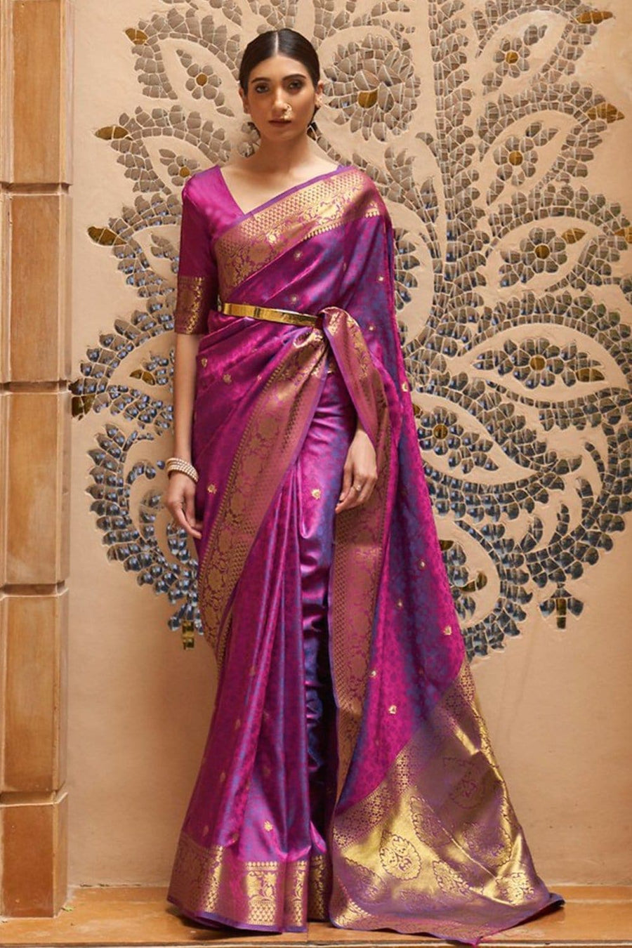 Winterberry Purple Banarasi Silk Saree With Blouse Piece - Pehnaawaa