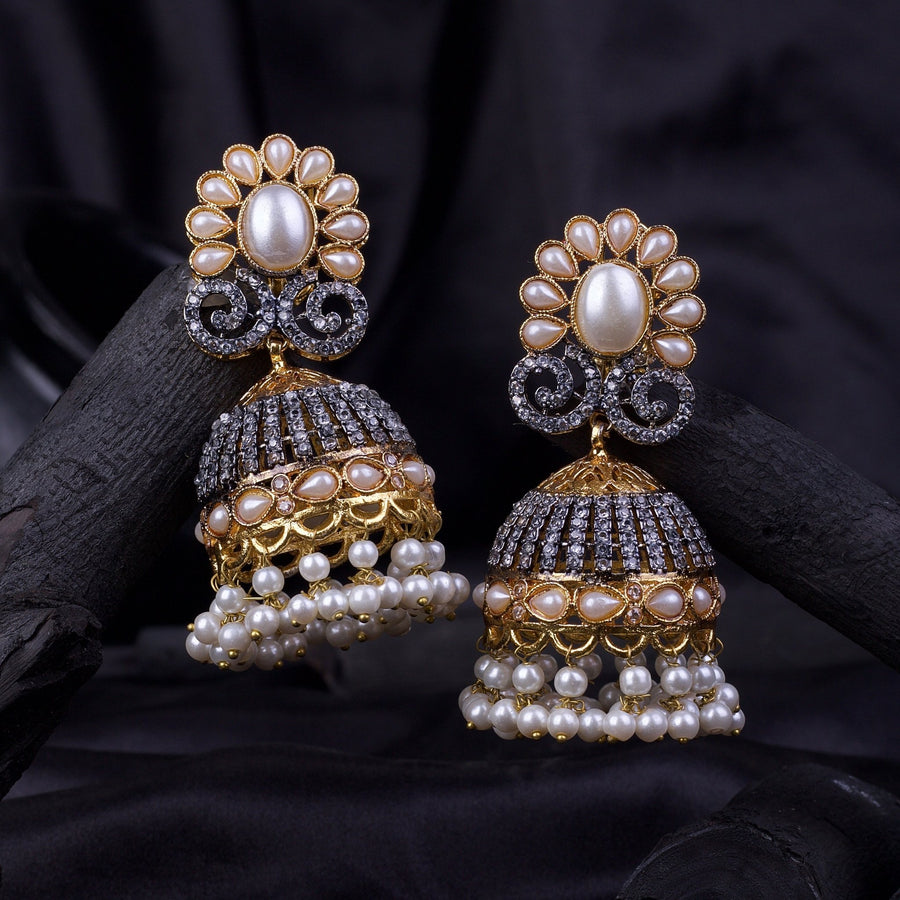 Pearl Elegant Jhumka - Pehnaawaa