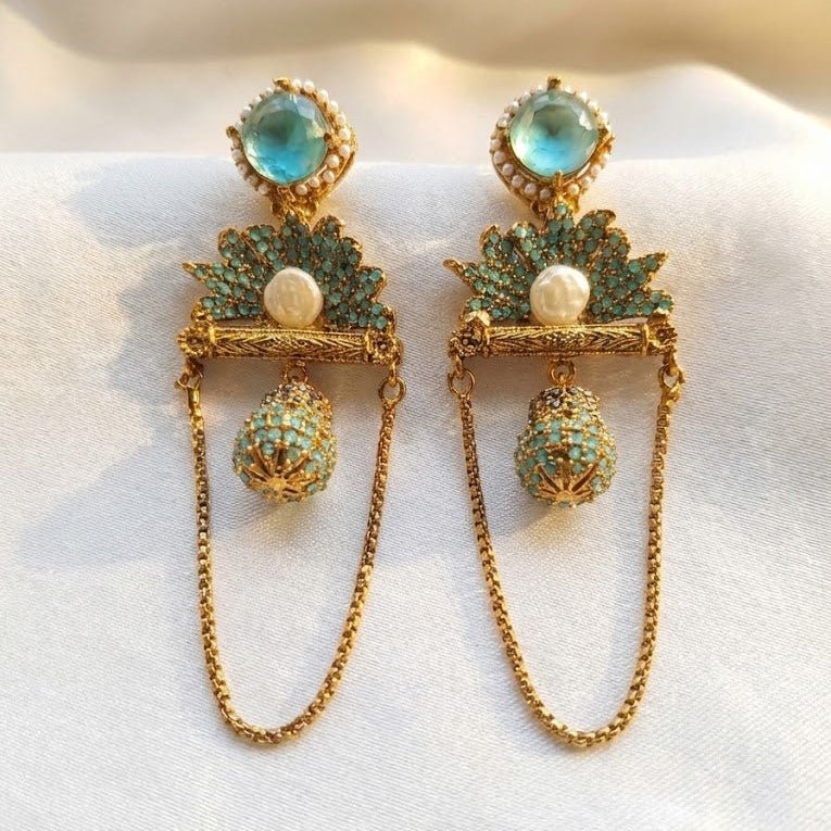 Shahi Noor Chain Earrings - Pehnaawaa