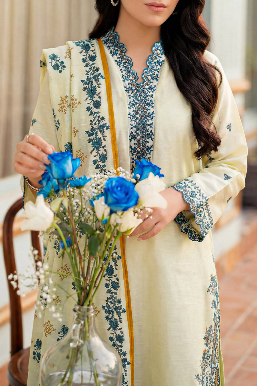 Solid Embroidered Khaddar Stitched 3 Piece - Pehnaawaa