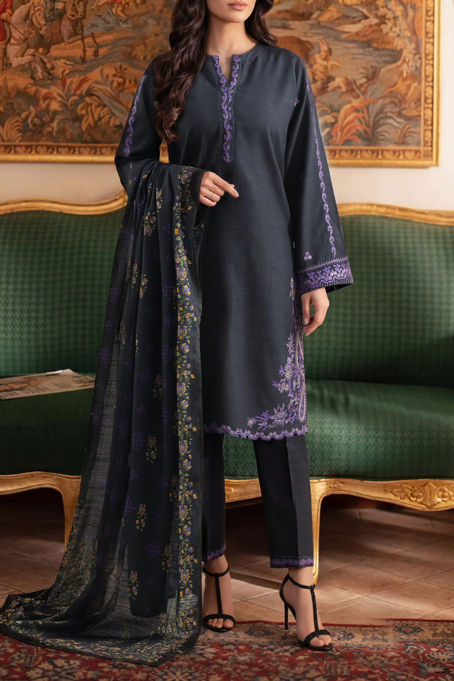 Solid Embroidered Khaddar Stitched 3 Piece - Pehnaawaa